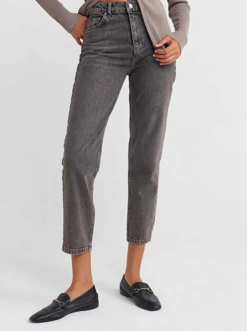 Home Yikamali Mom Pantalon Siyah Min Uai 1032x1392 Min