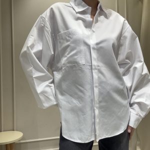 beyaz tek Çepli gömlek