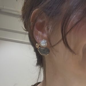 Home İnci detaylı küpe